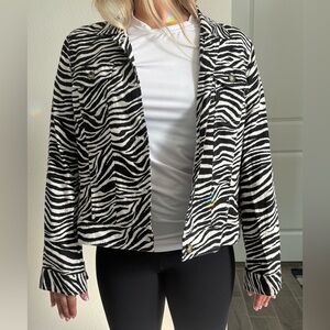Tahari Monochrome Animal Print Jacket Size Large